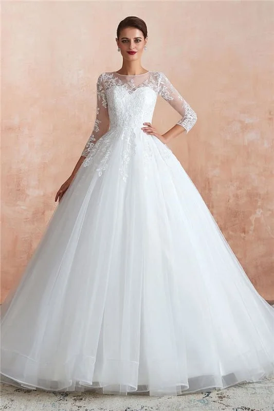 Wonderful Appliques Tulle A-line Wedding Dress