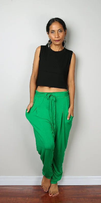 Harem pants / Comfy green long pants classy street style : Urban Chic Collection no.15