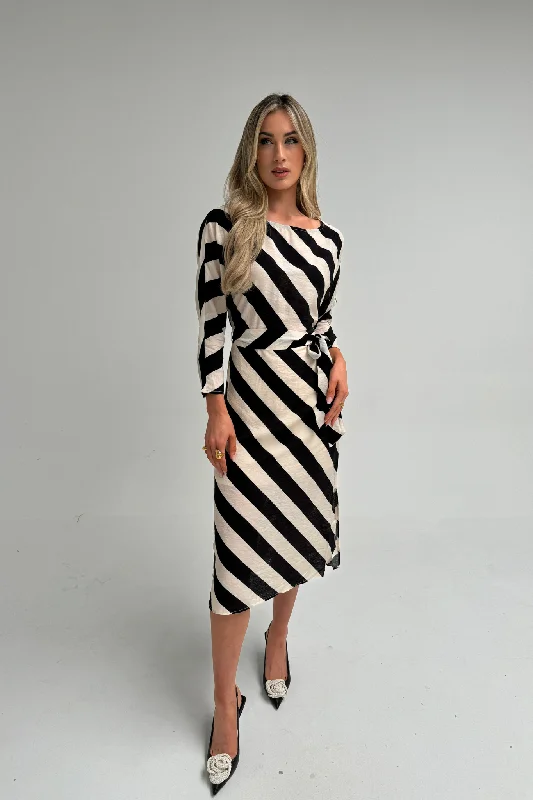 Frankie Striped Tie Waist Dress In Monochrome