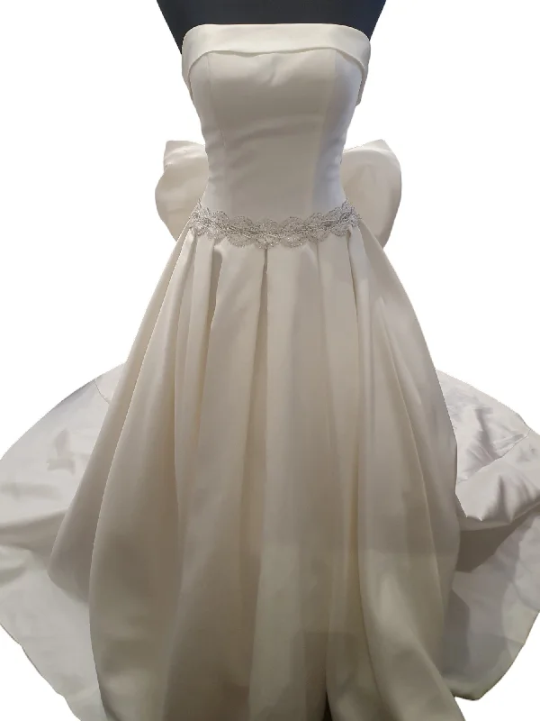 Sherny Strapless Ballgown with Bows