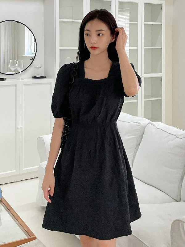 Plain Short Sleeve Square Neck Flared High Waist Short Dress