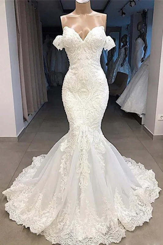 Amazing Sweetheart Appliqued Mermaid Wedding Dress