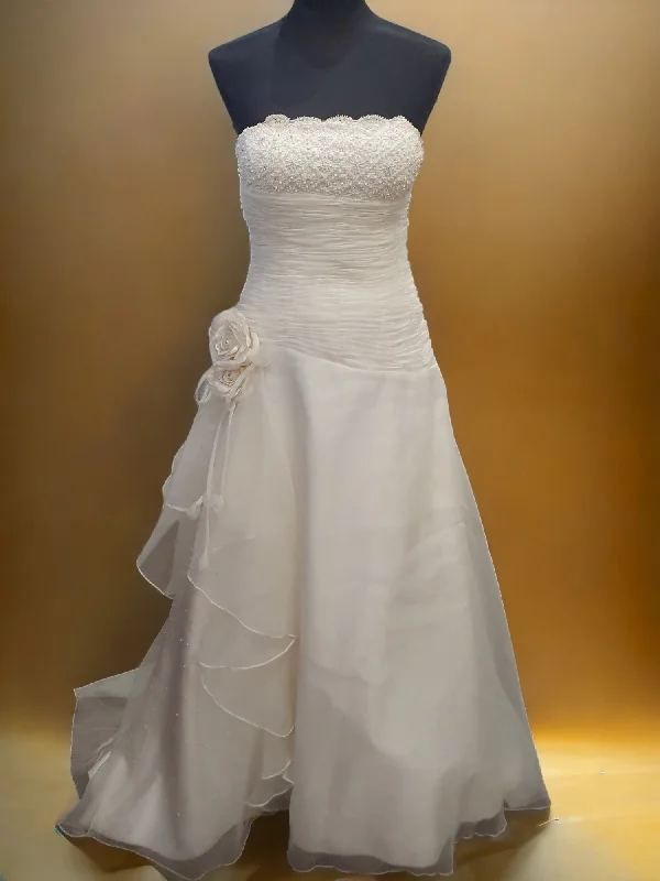 Isabella Faye Strapless Gown