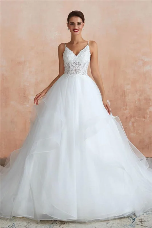 Glorious Appliques Tulle A-line Wedding Dress