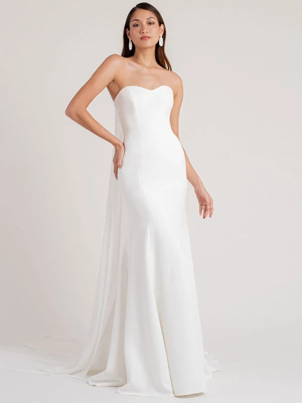 White Simple Wedding Dress Sheath Strapless Sleeveless Buttons Chapel Train Matte Satin Bridal Dresses