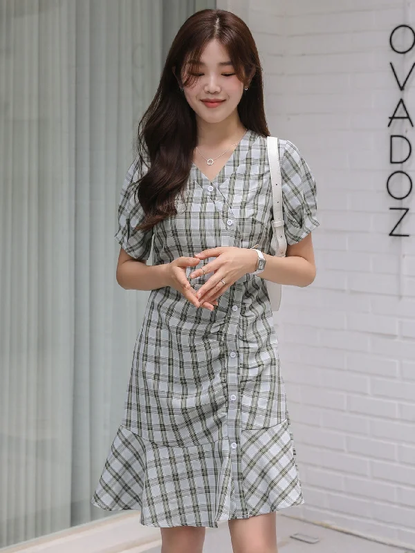 Plaid Button Front Short Sleeve V Neck Flounce Natural Knee Length Dress