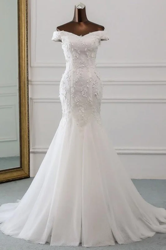 Off Shoulder Lace-up Applique Mermaid Wedding Dress